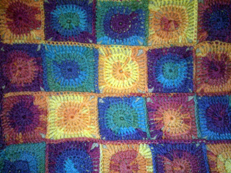 Crochet circles baby blanket